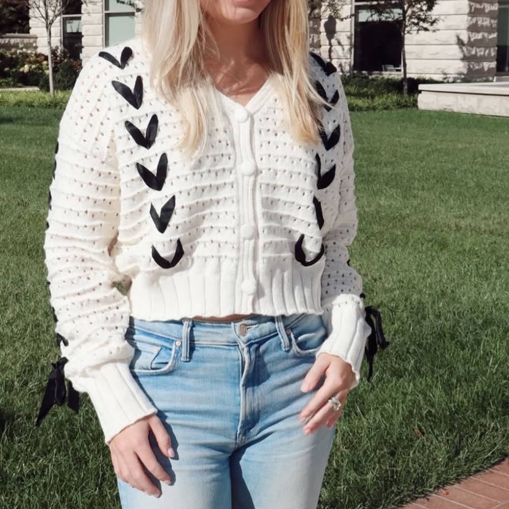 Lena sweater
